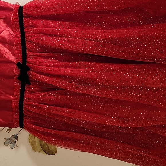 Girls sz 6 Christmas dress and skirt - Picture 8 of 14